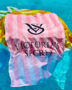 حوله استخری Victoria's Secret - Image 2