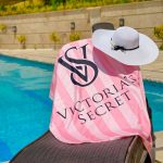 حوله استخری Victoria's Secret