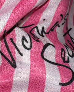 شال ویکتوریا سکرت VS - Image 2