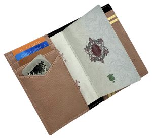 Victoria's Secret جلد پاسپورت - Image 2