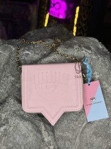 دوشی کوچک کیارا صورتی - Chiara Ferragni