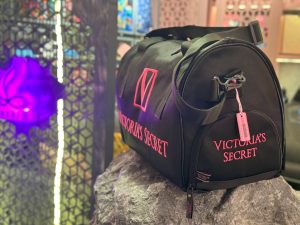 V ویکتوریا سکرت اکلیلی شاین - Image 2