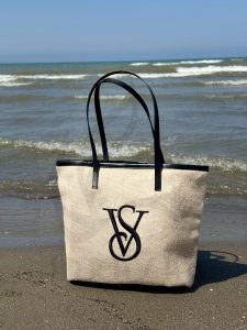 کیف ویکتوریا سکرت - Victoria's Secret