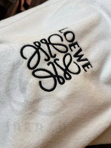 حوله سفید - LOEWE - Image 3