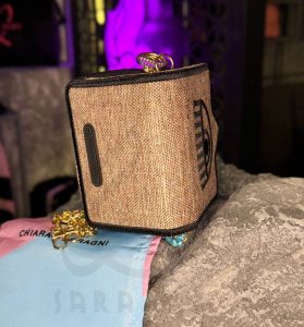 دوشی کوچک کیارا کنفی 3 - Chiara Ferragni - Image 2