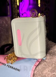 دوشی کوچک کیارا صورتی شاین - Chiara Ferragni - Image 3